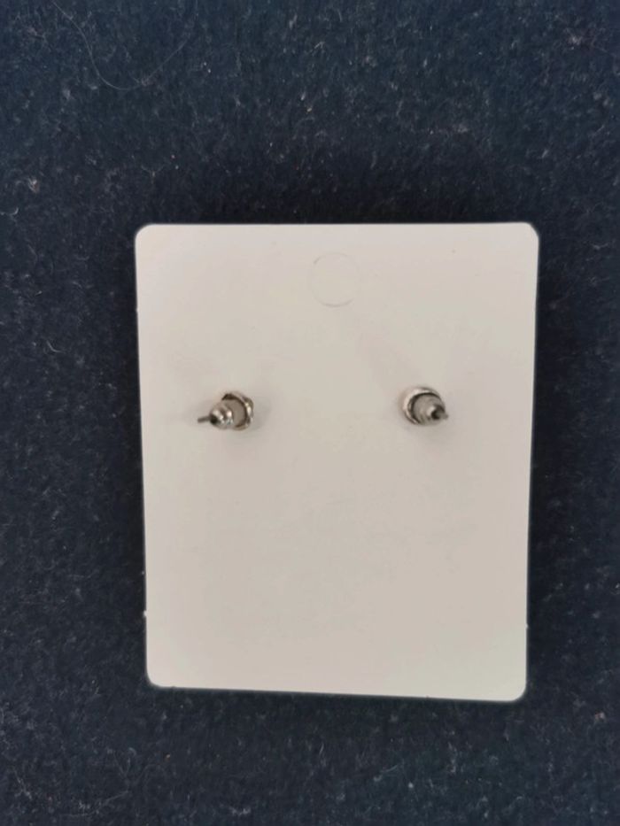 Puces d'oreilles fleurs à strass - photo numéro 3