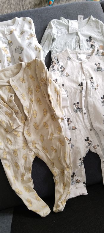 Lot pyjamas Disney 6 mois