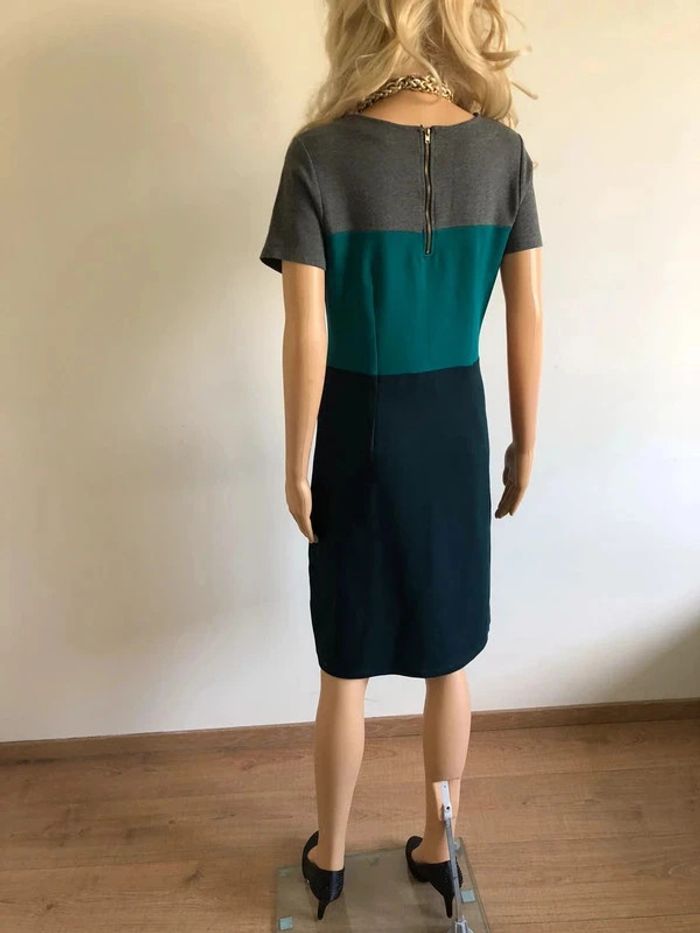 Robe grise et verte à manches courtes WE taille L jamais portée - photo numéro 10