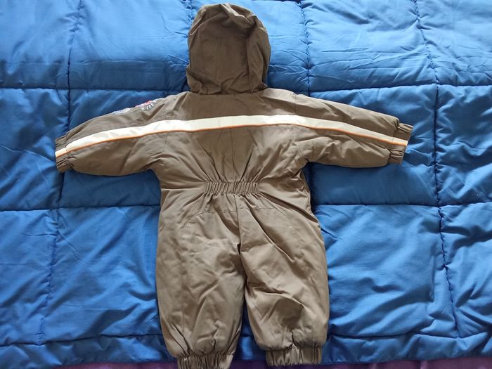 Combinaison de ski. 6 mois. - photo numéro 3