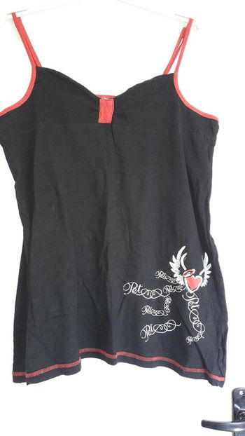 Nuisette courte noire et rouge