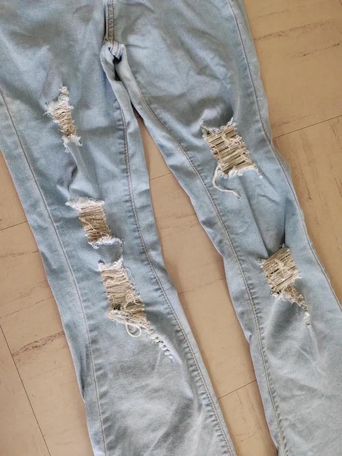 Jeans pattes éléphant - photo numéro 2