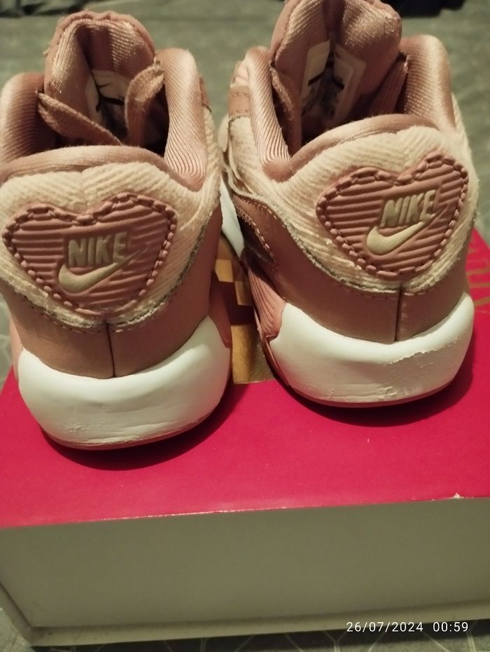 Aire max rose - photo numéro 5