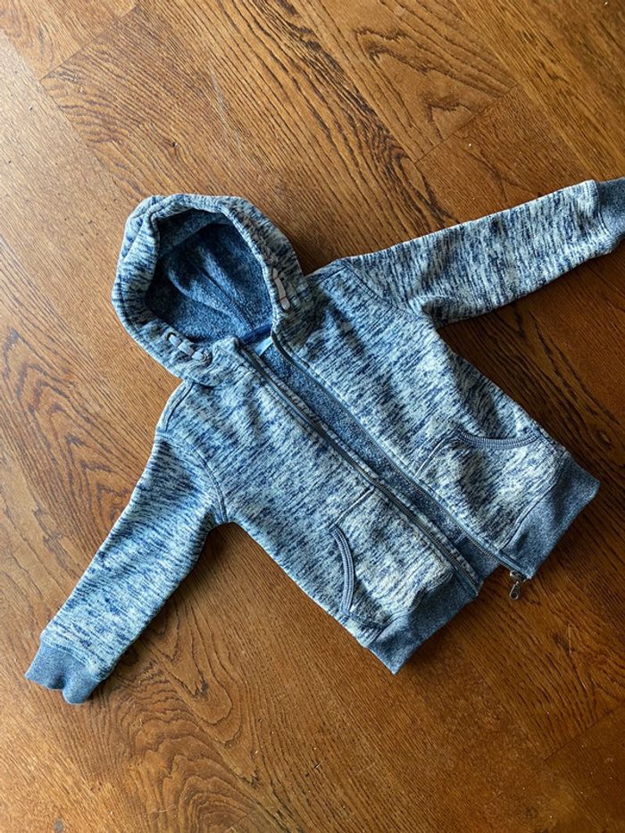 Gros lot de vêtements garçon 5 ans - photo numéro 6