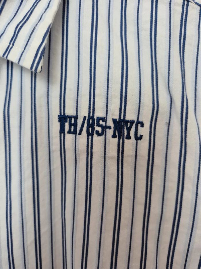 Chemise Tommy Hilfiger garçon taille 4 ans - photo numéro 2