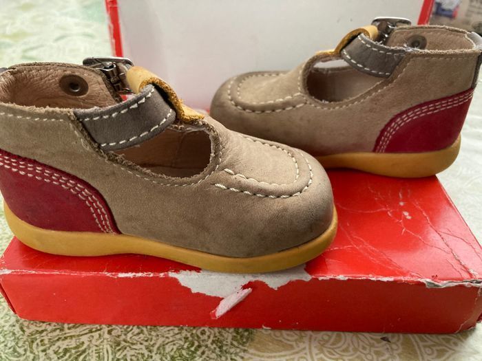 Kickers taille 19 - photo numéro 7