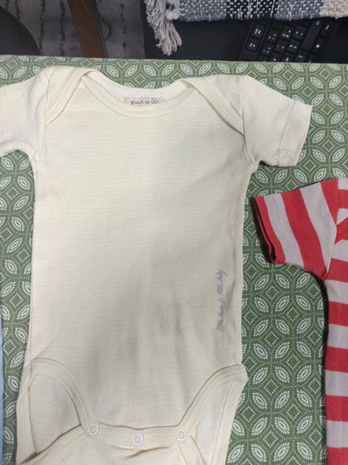 Lot de vêtements bébé garçon taille 3m - photo numéro 13