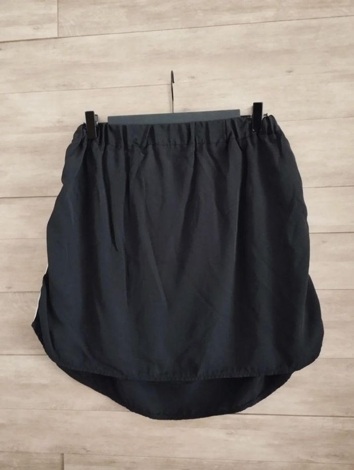 Jupe sportwear Kiabi noir T42 - photo numéro 3
