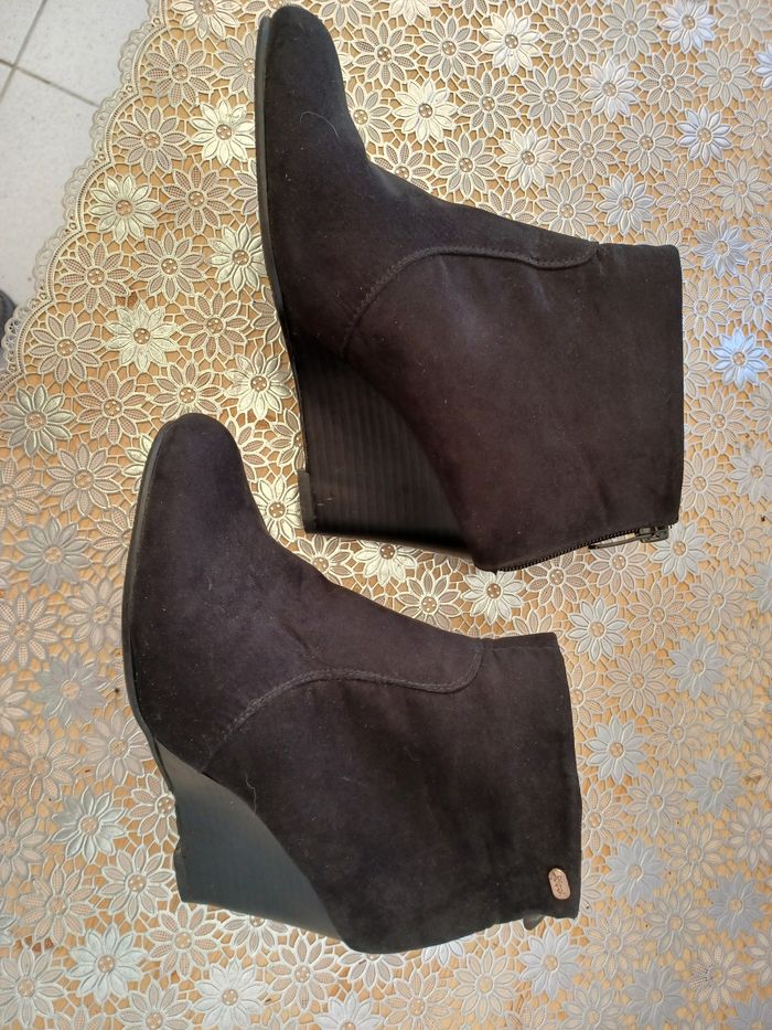 Bottine marque Idéal taille 37 coloris noir en très bon état. - photo numéro 5