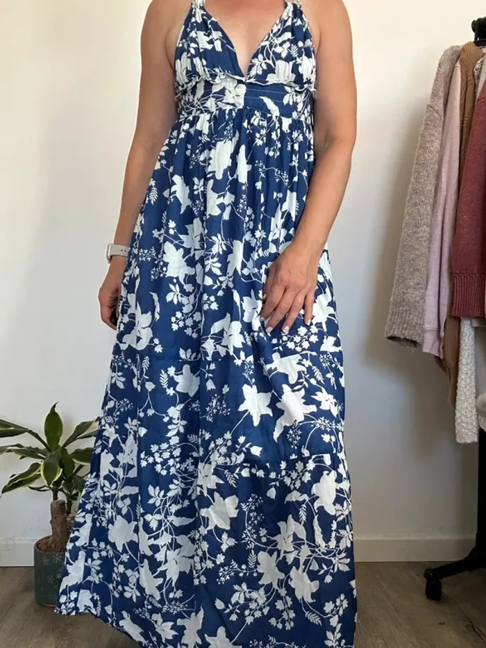 Goa Robe longue dos nu bleue et blanche – Taille 38 – Très bon état - photo numéro 6