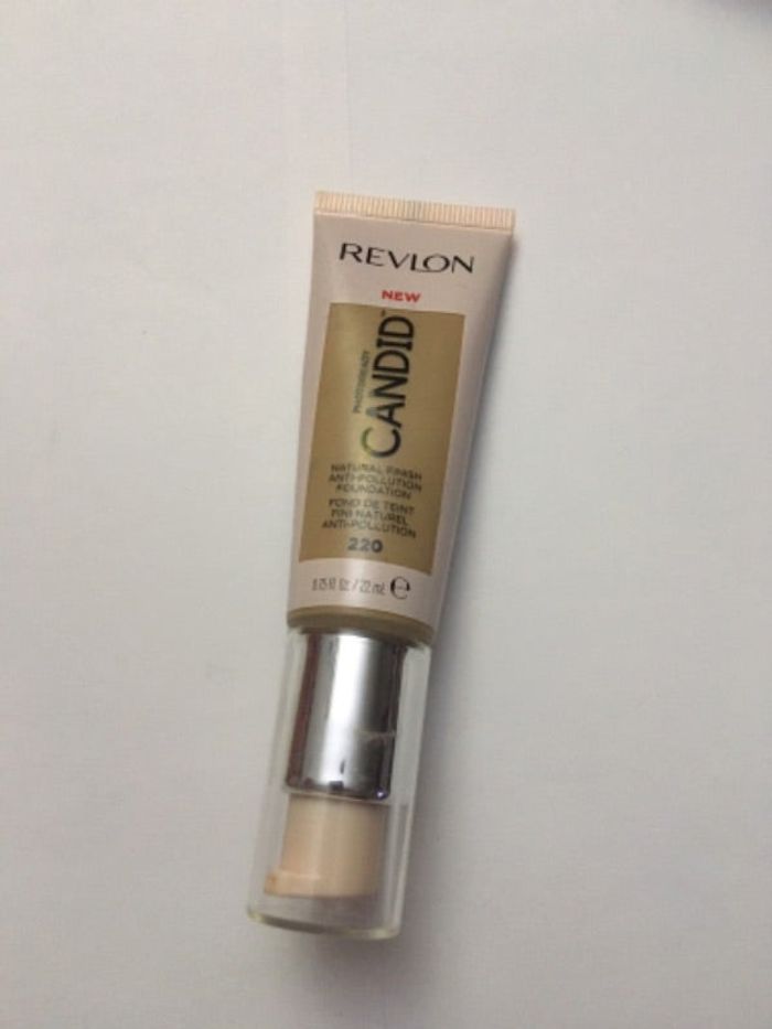 Fond de teint Revlon neuf