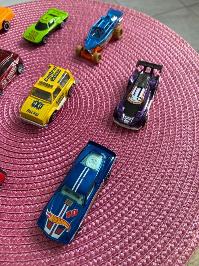 Lot de 10 voitures - photo numéro 4