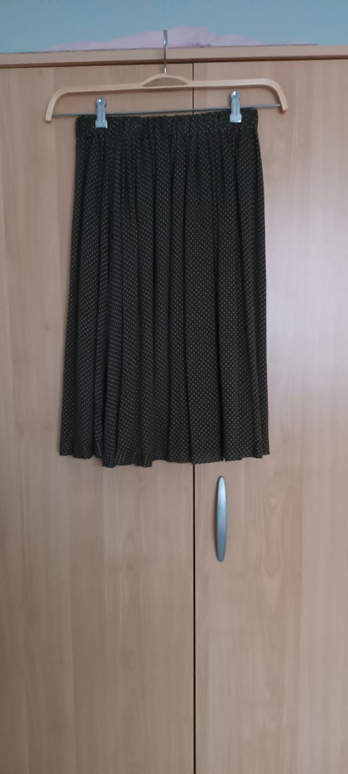 Jupe neuve - photo numéro 2