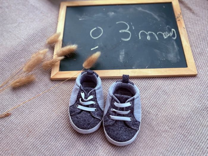 Basket bébé,taille 0 3 mois, garçon, marque primark