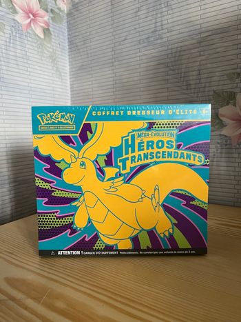 Pokémon Coffret Dresseur d’Elite Héros Transcendants (ME 2.5)  