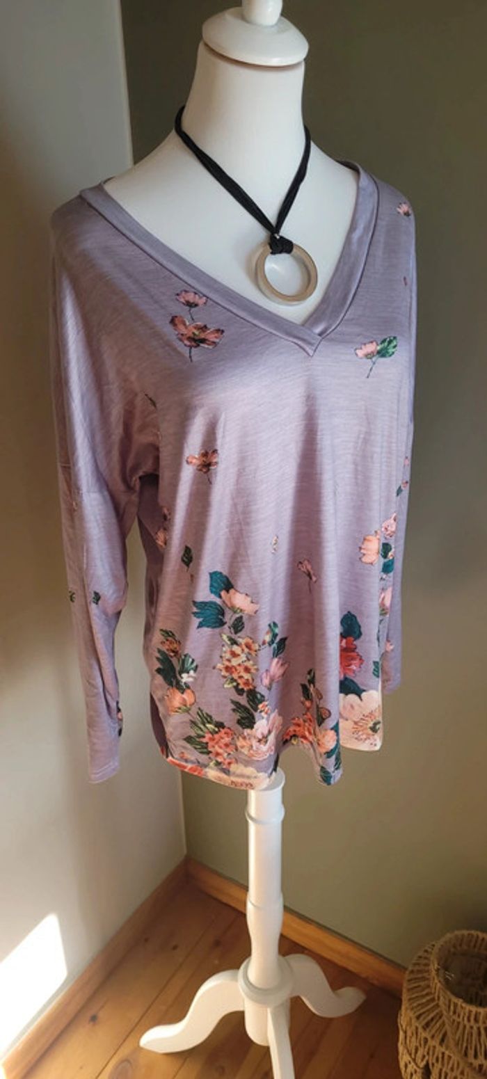 T-shirt fin longues manches Taille 44 - photo numéro 3