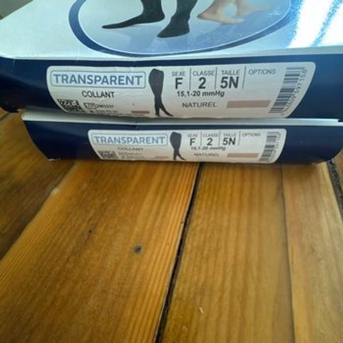 Lot de bas de contention - photo numéro 2