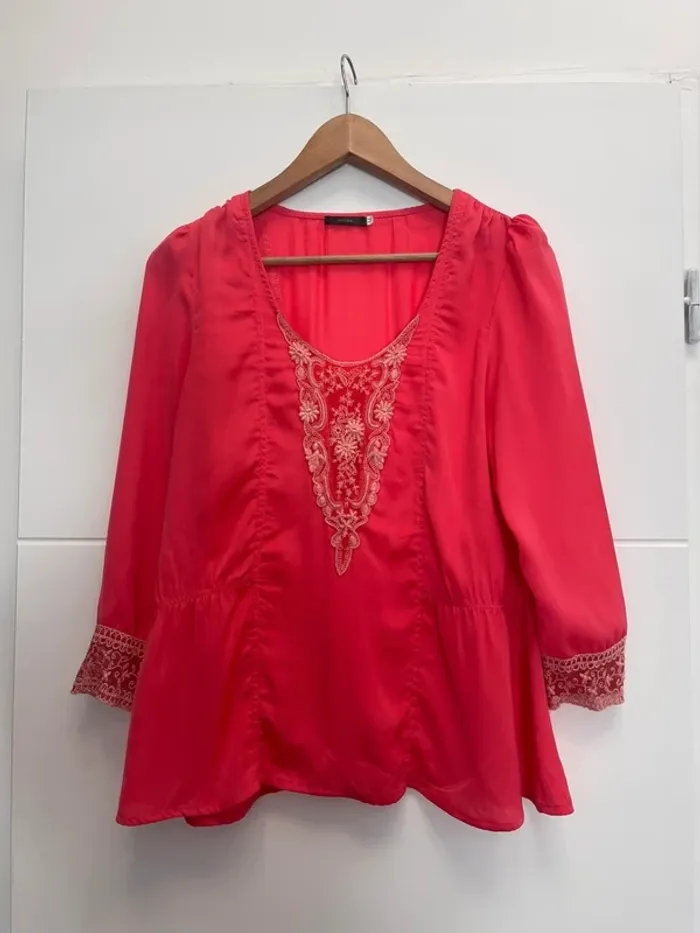 Superbe Blouse Kilibbi satin et dentelle 🌸 M 38 - photo numéro 7