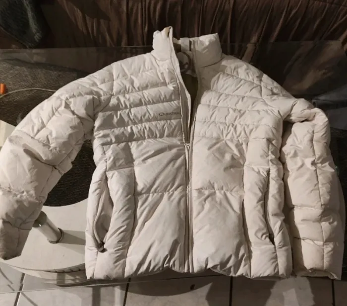 Veste blanche taille 38 DecathlonDoudoune blanc  doudoune quechua taille 38 - photo numéro 4