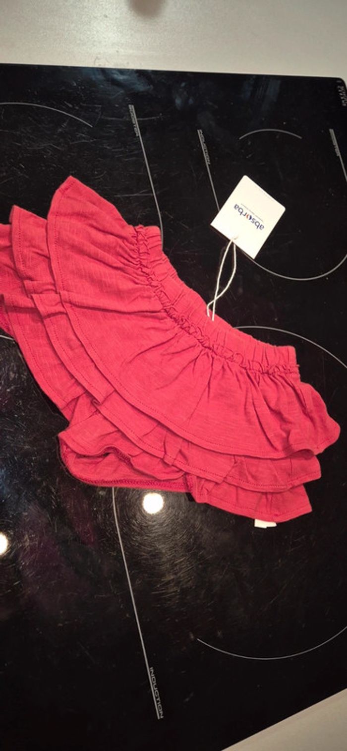 Jupe rose très foncé