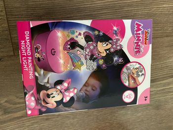 Diamant painting Minnie neuf