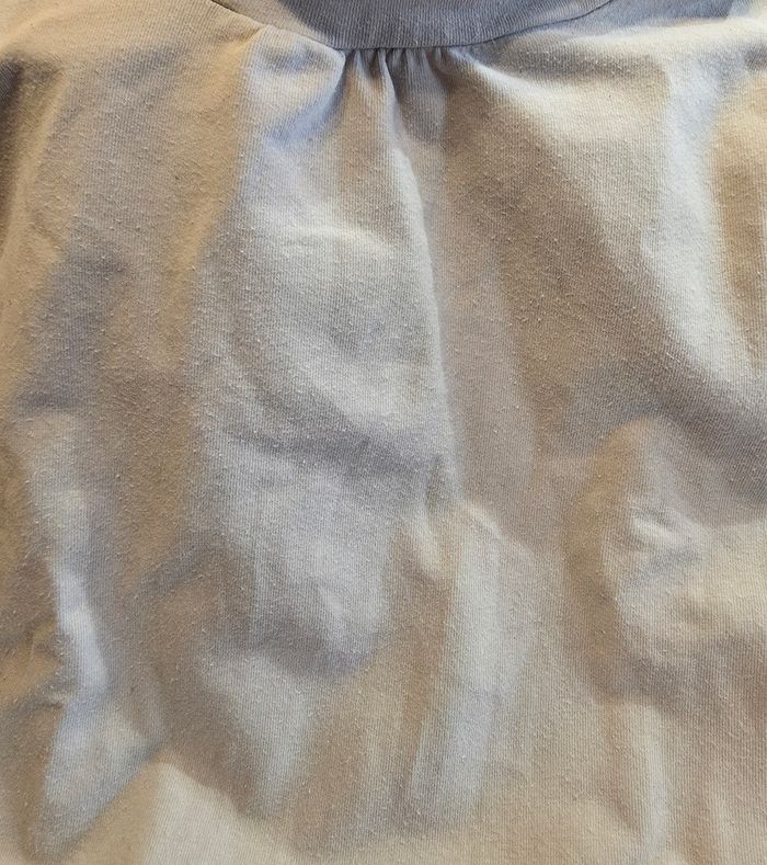 Sous pull gris 2 ans - photo numéro 7