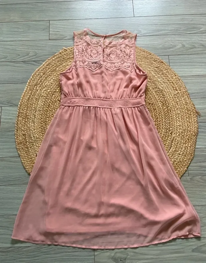 Robe de cérémonie rose Vero Moda Taille 38-40