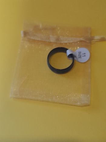 Bague noir