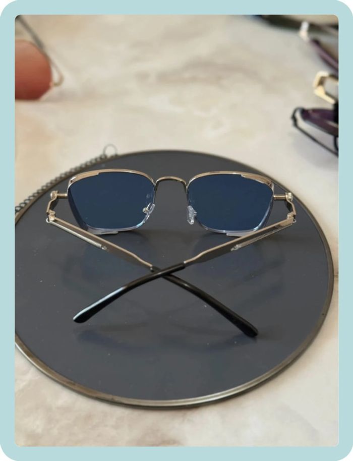 Lunette de soleil bleue/dorée - photo numéro 4