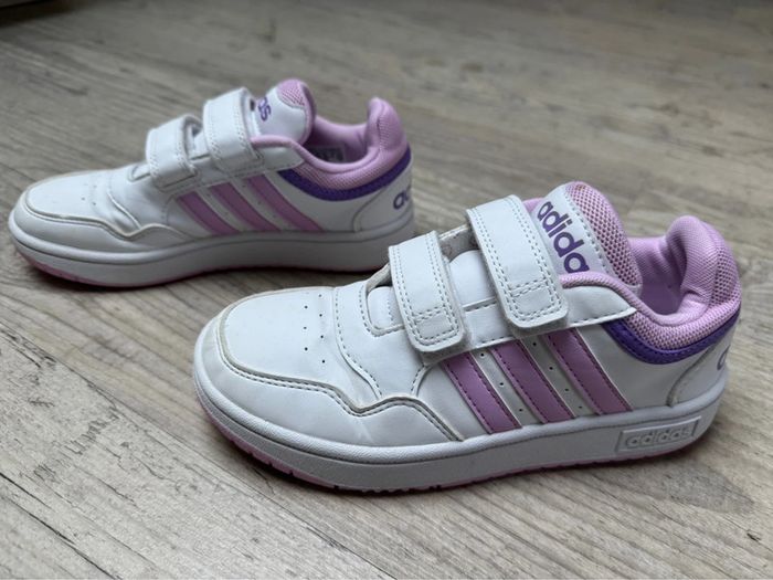 Adidas hoops 3.0 cf c TBE 32 blanche lilas - photo numéro 3
