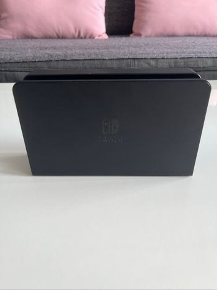 🎮Nintendo Switch Oled - État impeccable + boîte  complète + facture - photo numéro 3