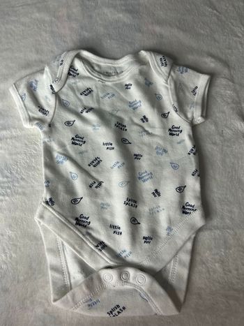 Bodies blanc primark -1 mois 