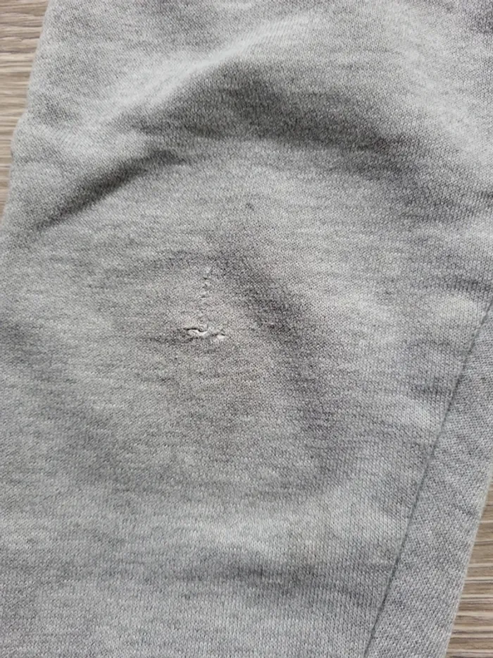 Lot 2 joggings - photo numéro 7