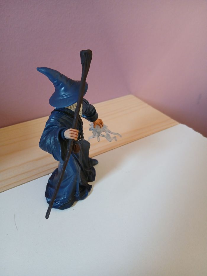 Figurine magicien - photo numéro 2
