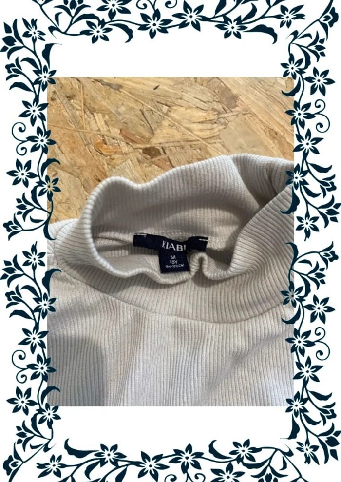 Haut Jennyfer taille M très tendance - photo numéro 4