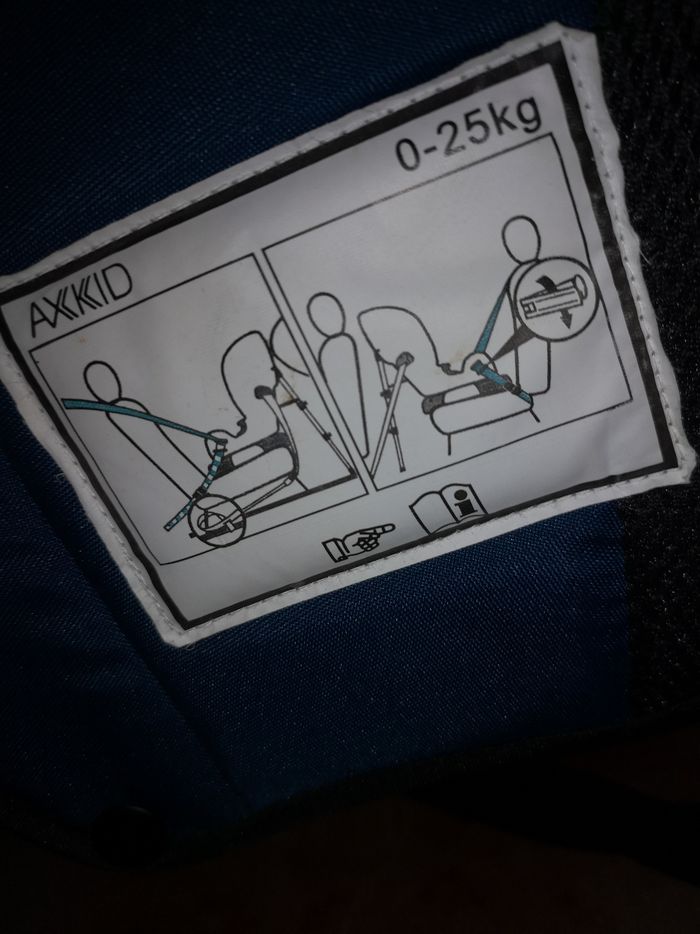 Siège auto 0-25kg dos à la route AXKid - photo numéro 4