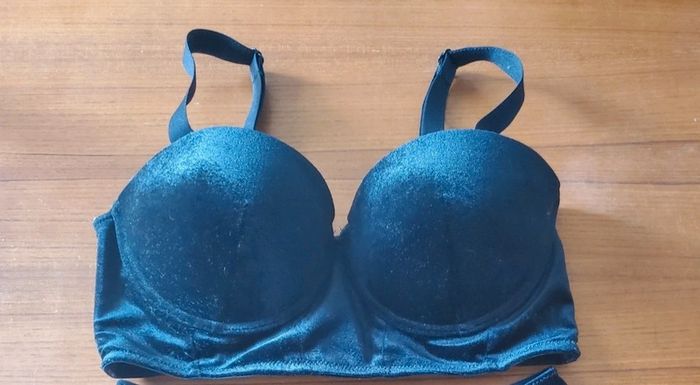 Soutien gorge satin velours 90C