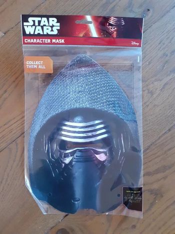 Neuf un Masque Star Wars episode VII Kylo Ren