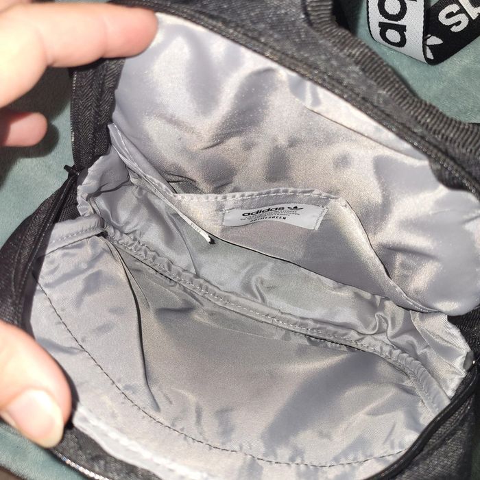 🎒 Sling Bag / Besace / Sac à Bandoulière / Sacoche / Adidas / Y2K / Trèfle - photo numéro 4