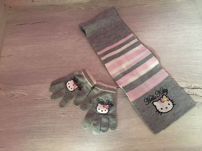 Lot gants + écharpe