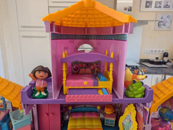 Château de Dora et nombreux accessoires - photo numéro 6