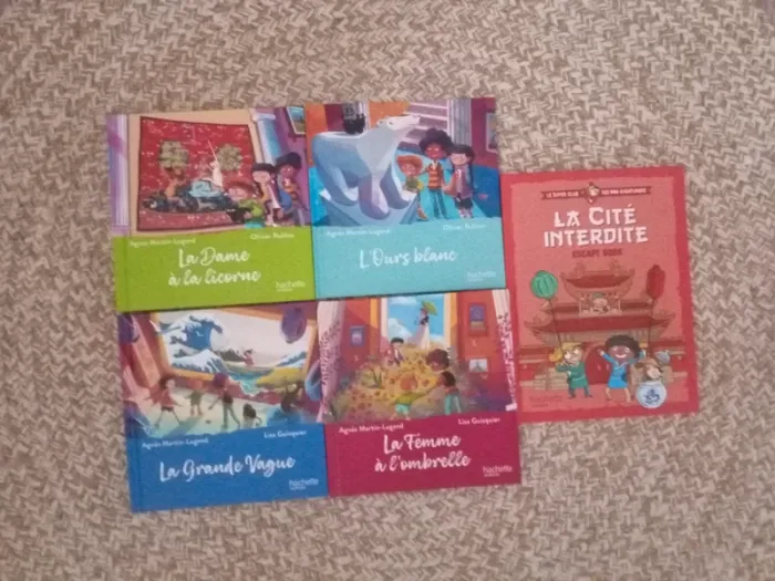 5 livres Collection Le Musée Magique