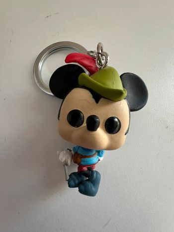 Porte clé Mickey funko pop