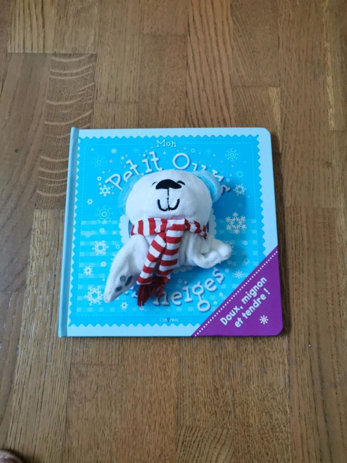 Livre marionnette ours