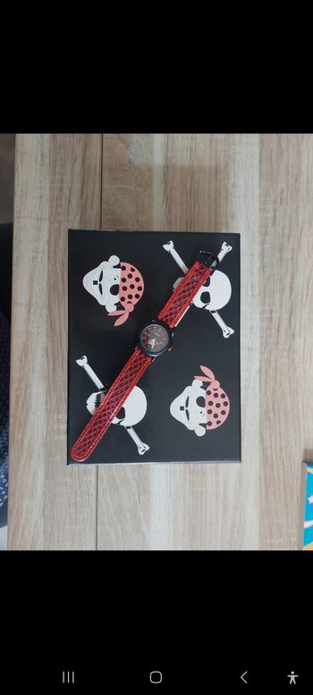 Montre à quartz shivas