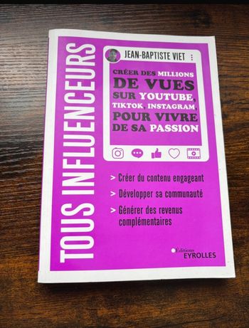 Livre jean baptiste VIET, Tous influenceurs