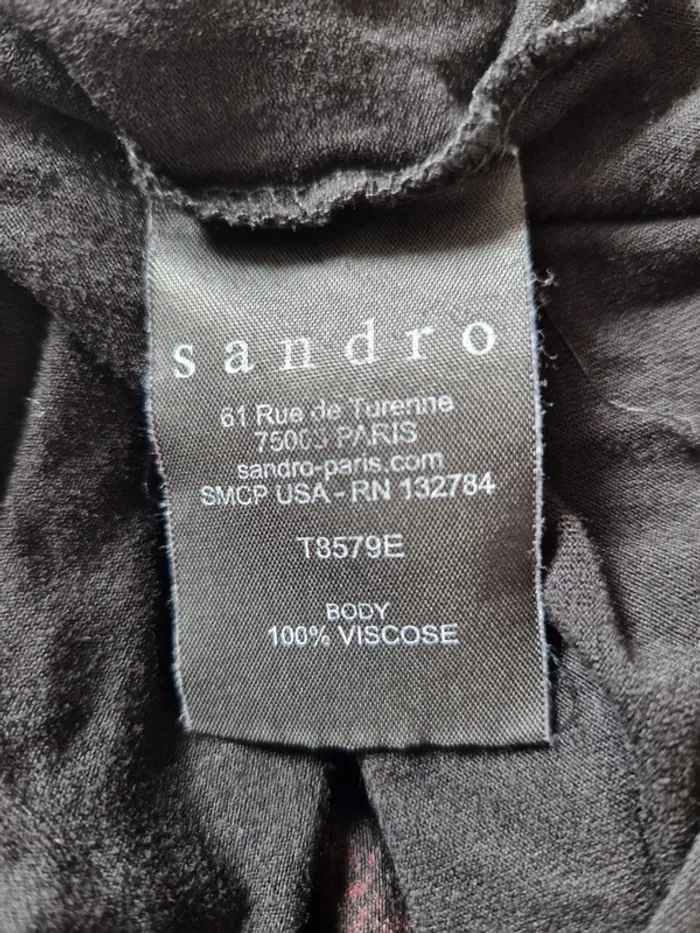 T-shirt Sandro – Taille 3 – Très bon état - photo numéro 6