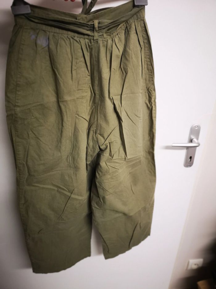 Pantacourt vintage taille haute taille 2 - photo numéro 3