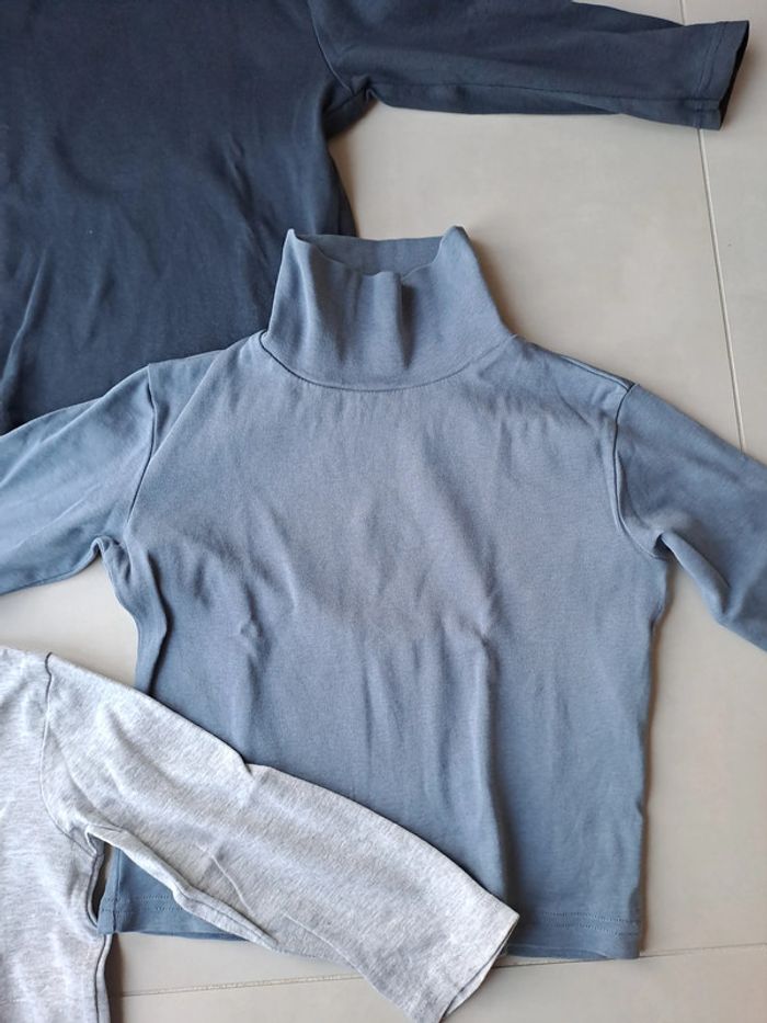 Lot de 3 t shirts col roulé coton 4A Vertbaudet - TBE - photo numéro 2