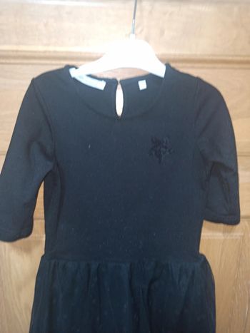 Robe 5 ans noire